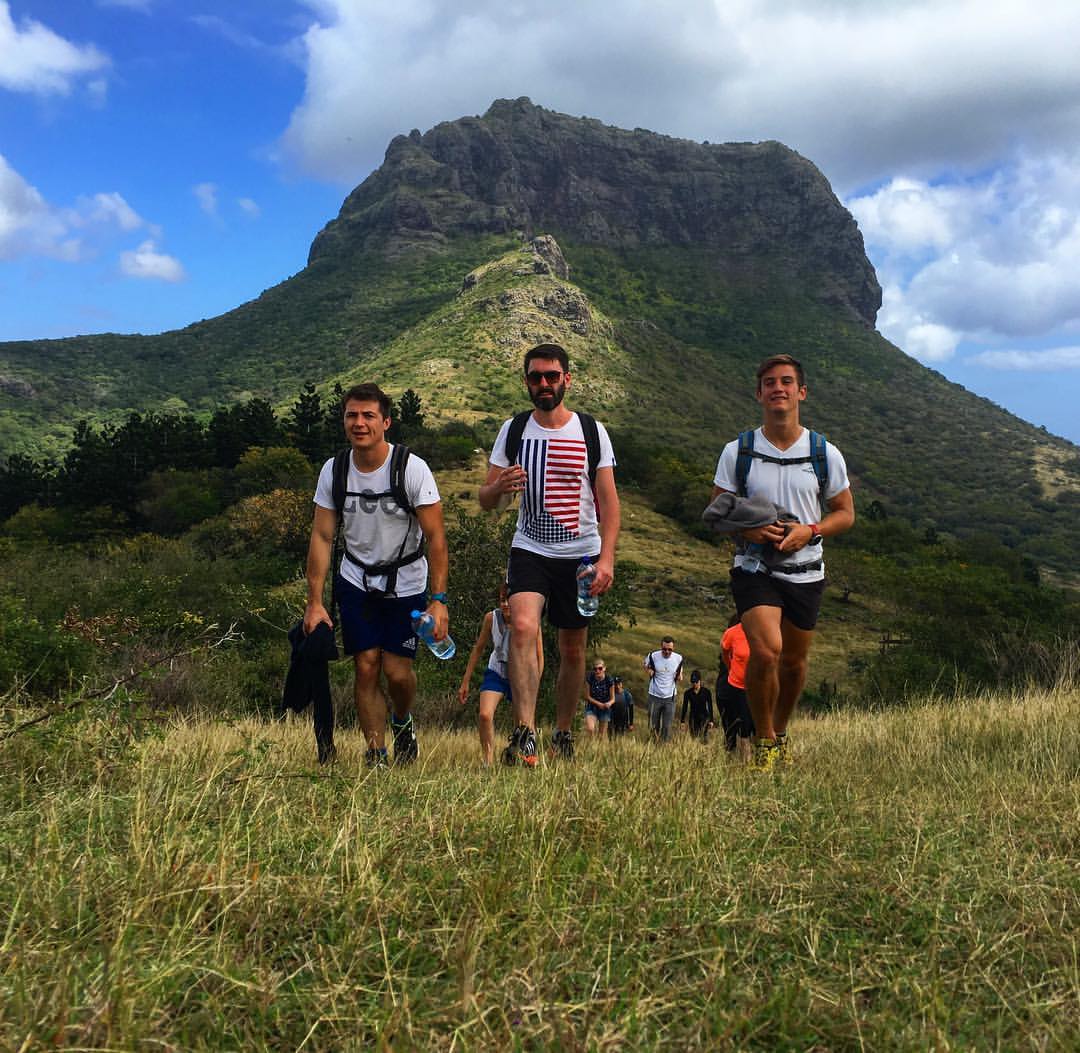 Black River Gorges Hike 350mD+